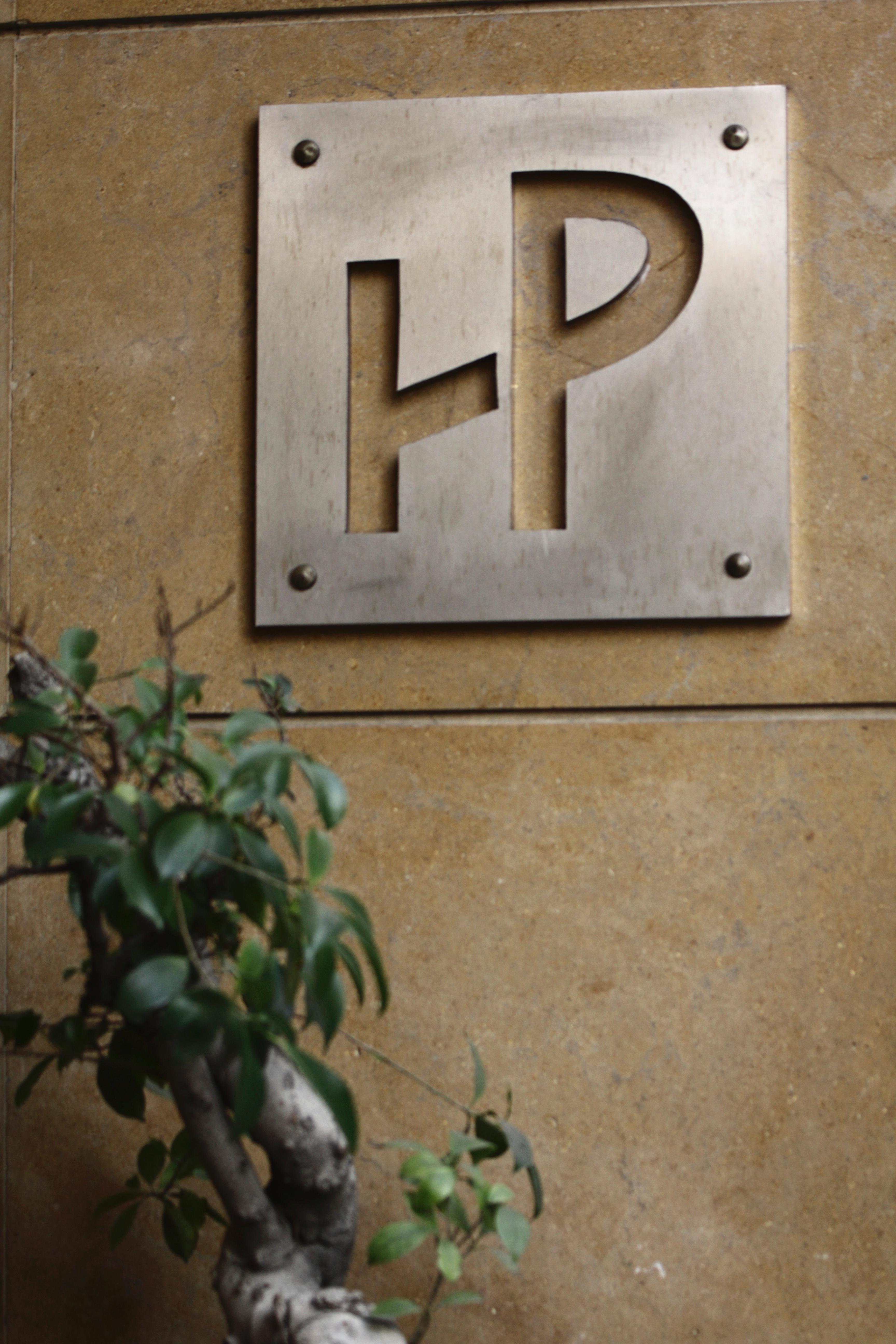 Plaza Hotel Beirut Exteriör bild