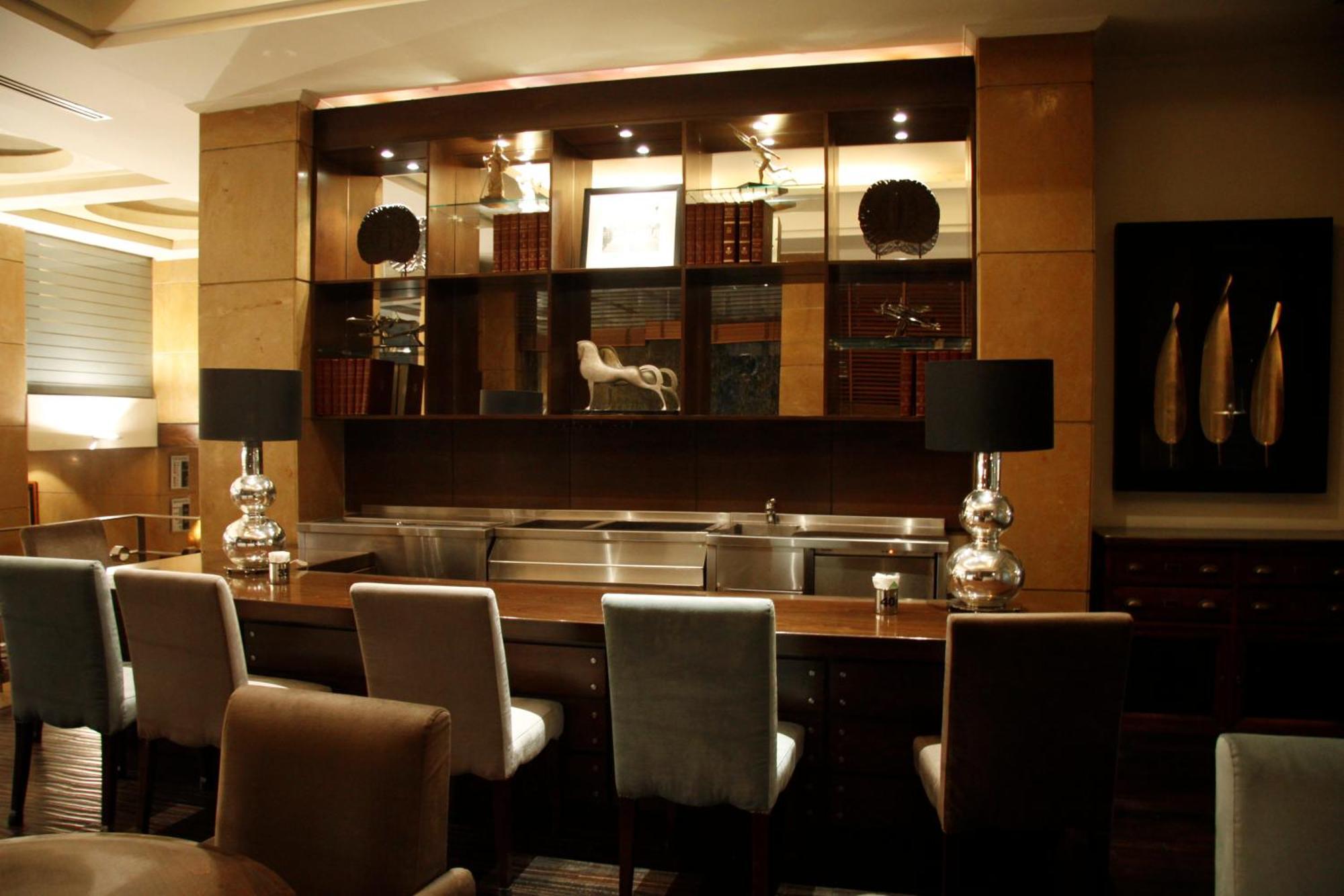 Plaza Hotel Beirut Exteriör bild