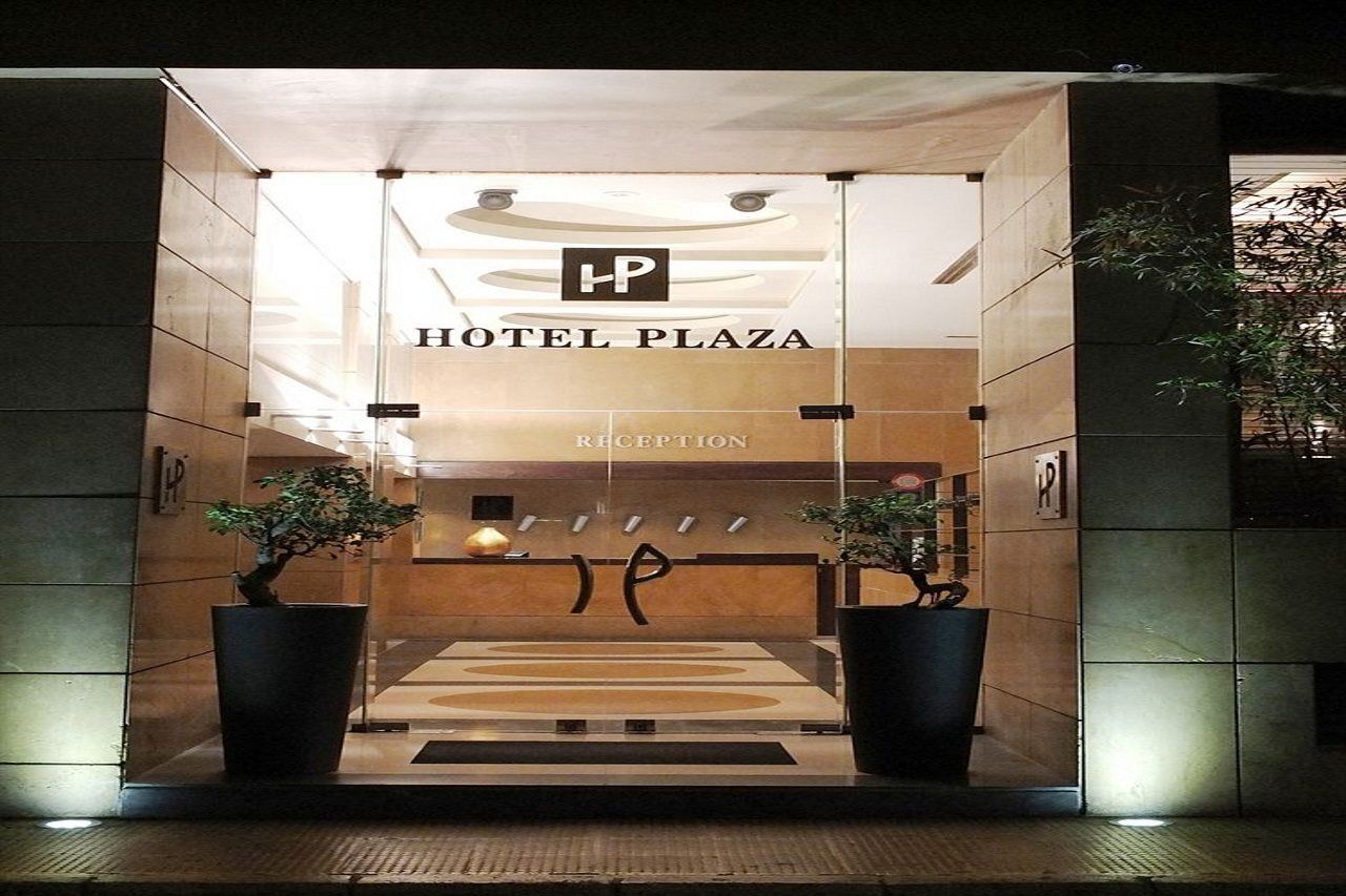 Plaza Hotel Beirut Exteriör bild